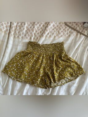 aerie Yellow Floral Smocked Mini Skirt
